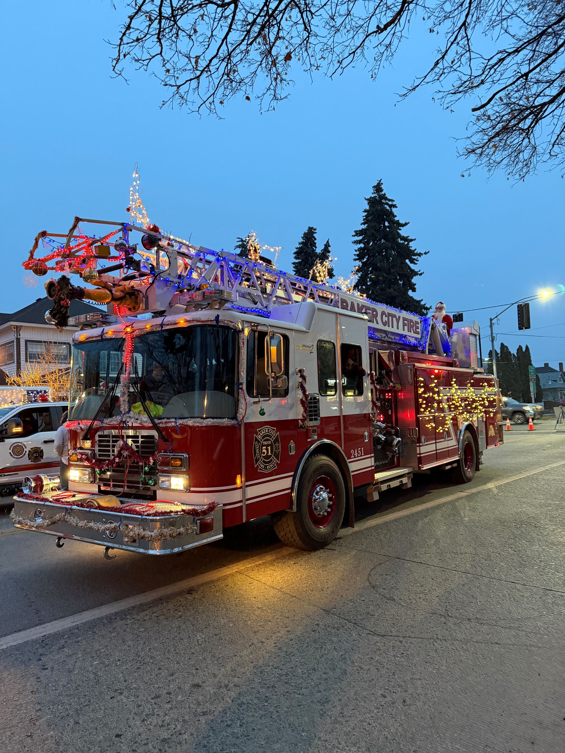 2451 Christmas parade